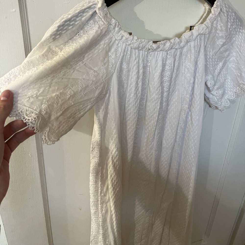🤍 Taylor & Sage White Boho Peasant Dress – Size Small 🤍
